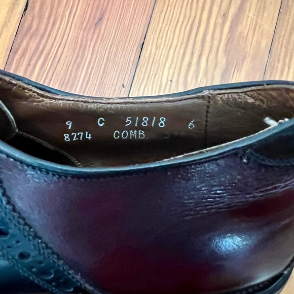 Shelton Burgundy & Black Allen Edmonds Saddle Oxfords. Men’s size 9 C - Picture 5 of 6